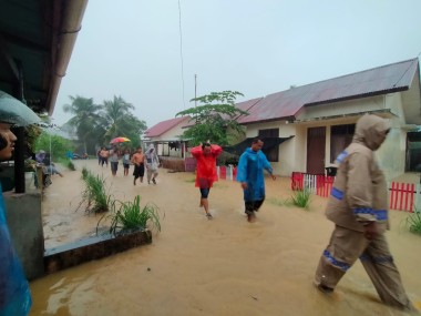 Diguyur Hujan, 5 Kabupaten dan Kota di Sumbar Dilanda Banjir